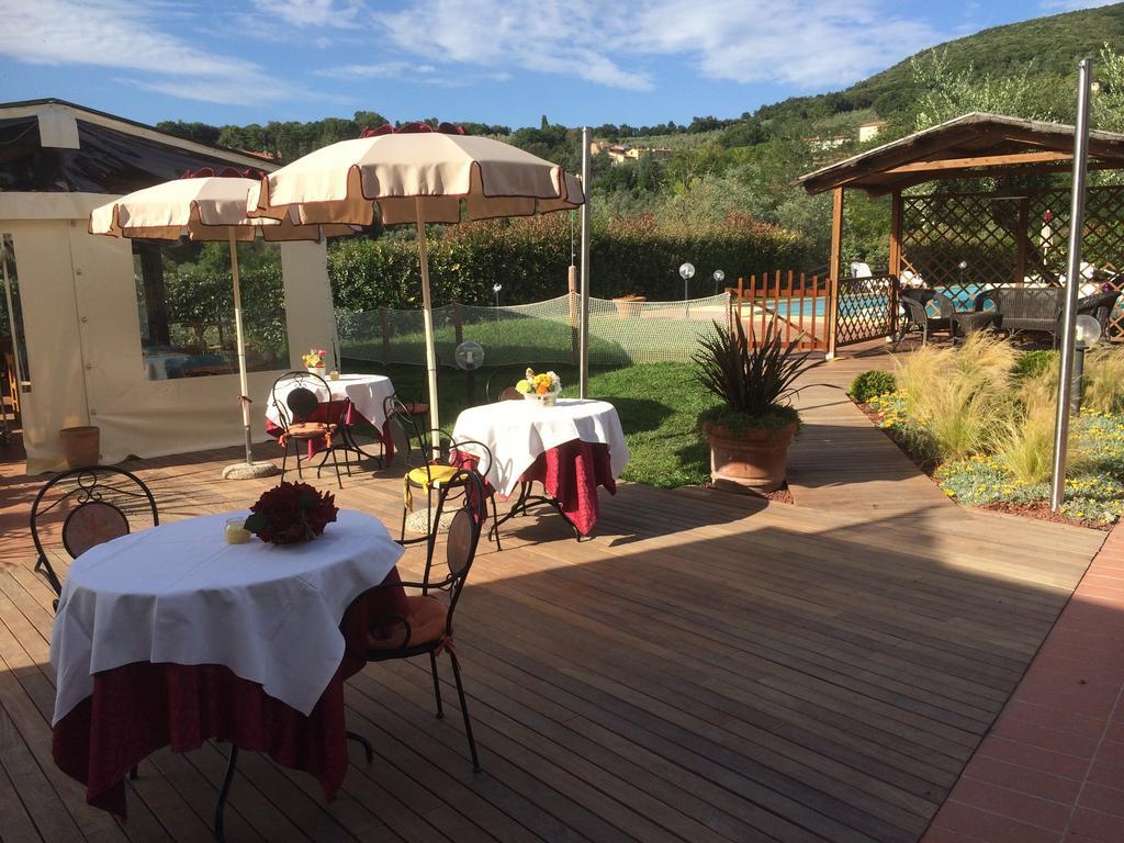 Podere Cortesi Agriturismo Molinaccio ซานตาลูเช ภายนอก รูปภาพ