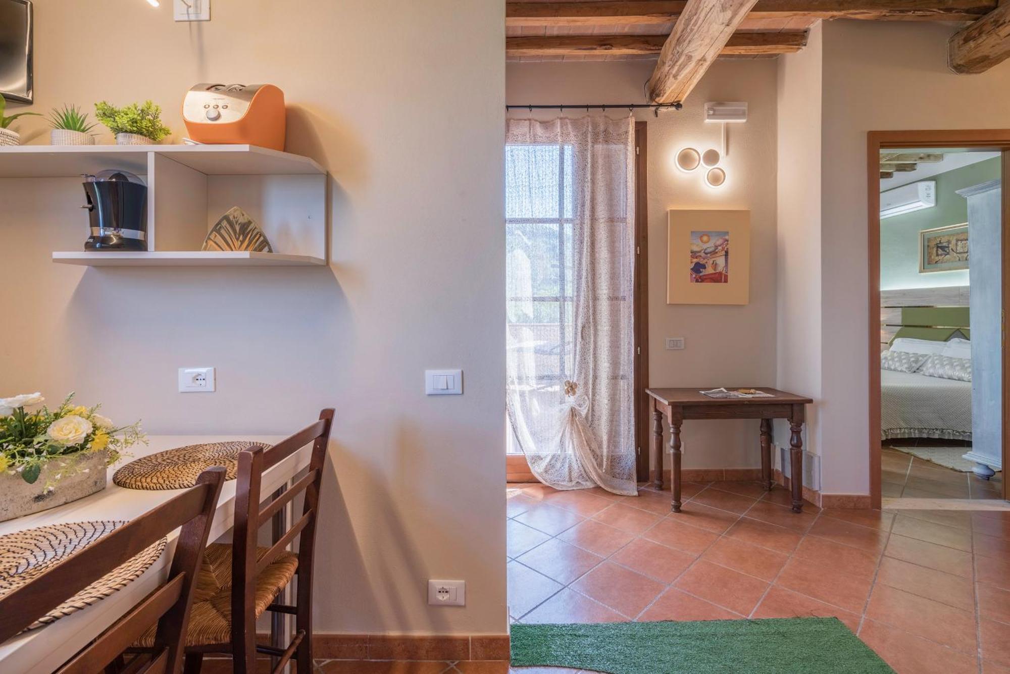 Podere Cortesi Agriturismo Molinaccio ซานตาลูเช ภายนอก รูปภาพ