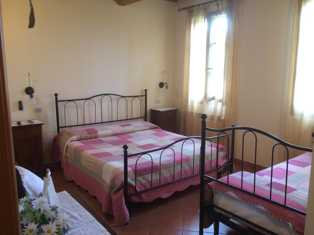Podere Cortesi Agriturismo Molinaccio ซานตาลูเช ภายนอก รูปภาพ