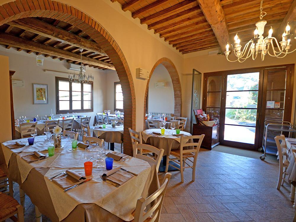 Podere Cortesi Agriturismo Molinaccio ซานตาลูเช ภายนอก รูปภาพ