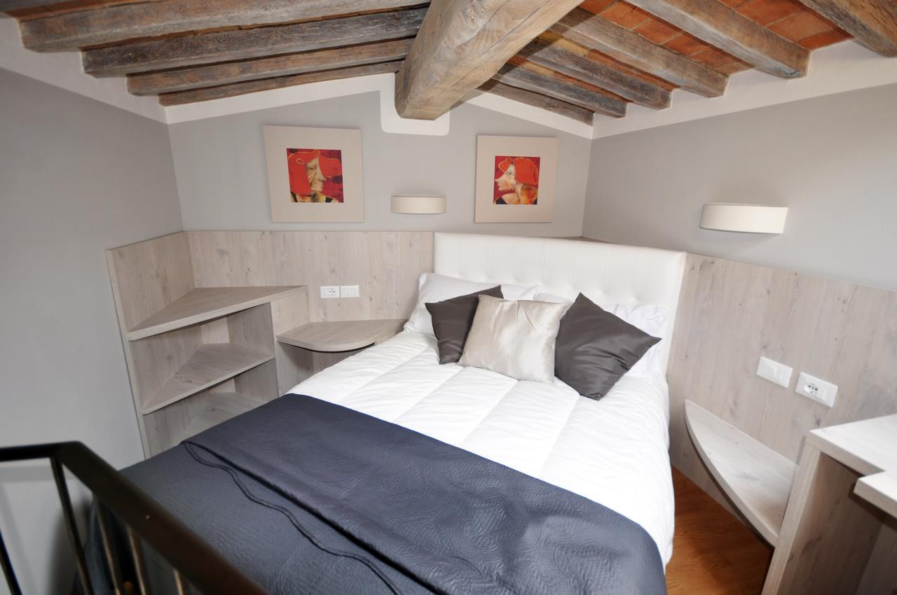 Podere Cortesi Agriturismo Molinaccio ซานตาลูเช ภายนอก รูปภาพ